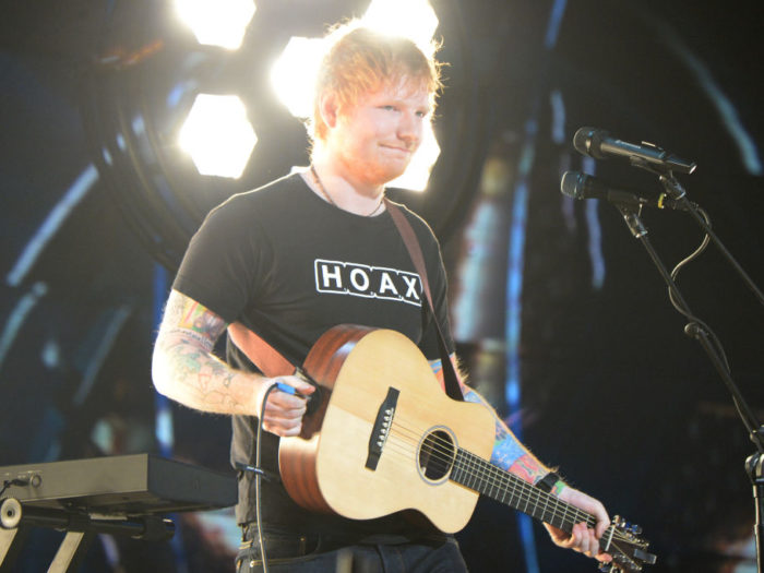 Ed Sheeran doesn't have a phone number (and he loves it!) | City People Magazine
