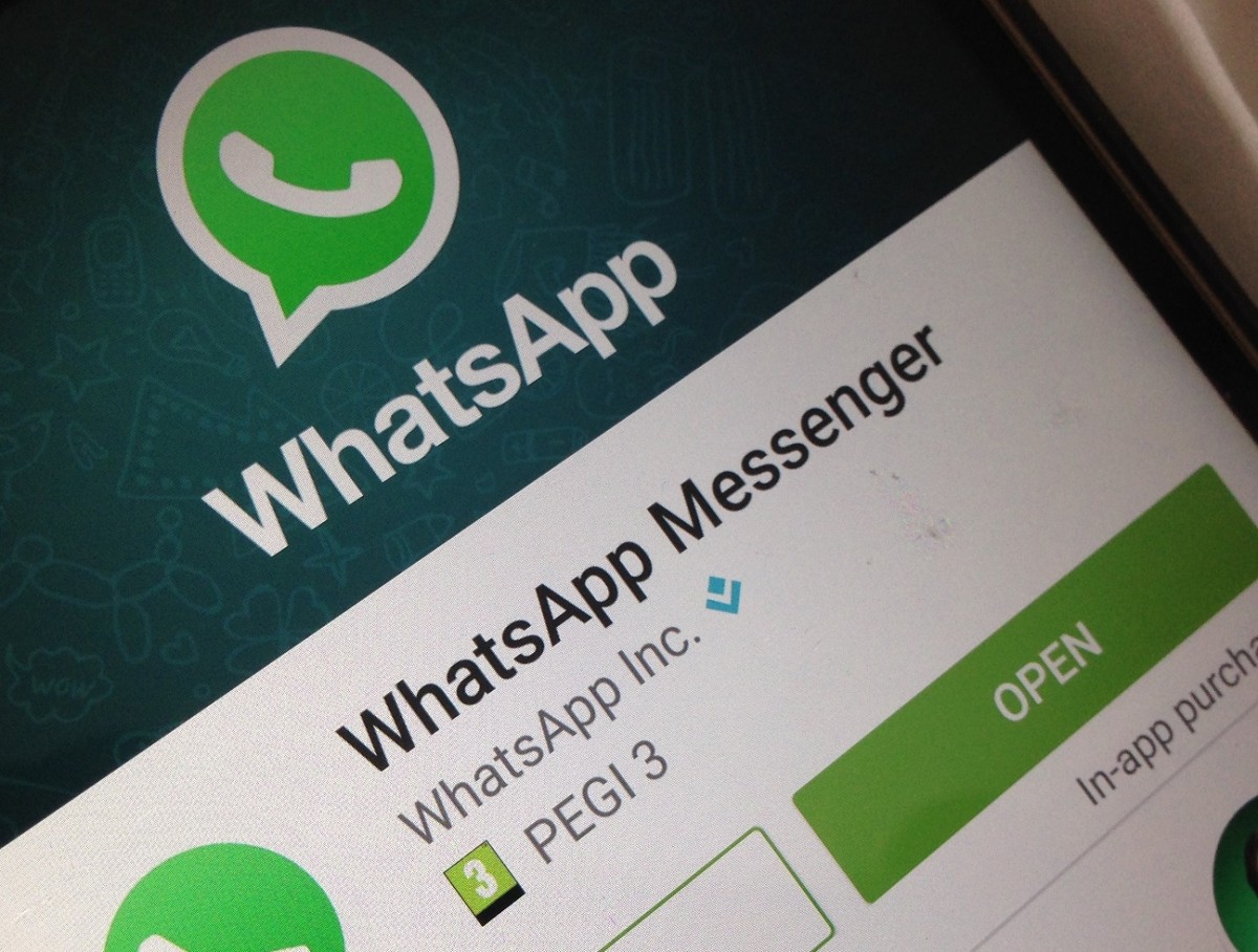 WhatsApp will stop working on millions of phones in 2017 - C