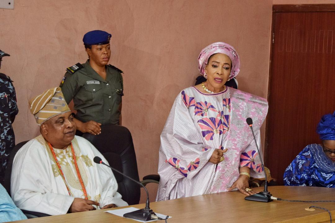 Titi Abubakar, Oba Akarigbo, ATIKU ABUBAKAR, PDP