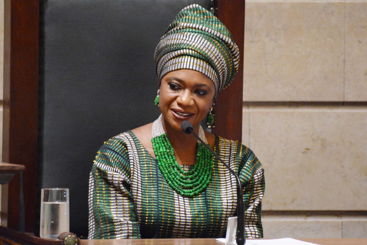 Arewa Folashade, Alaafin of Oyo,