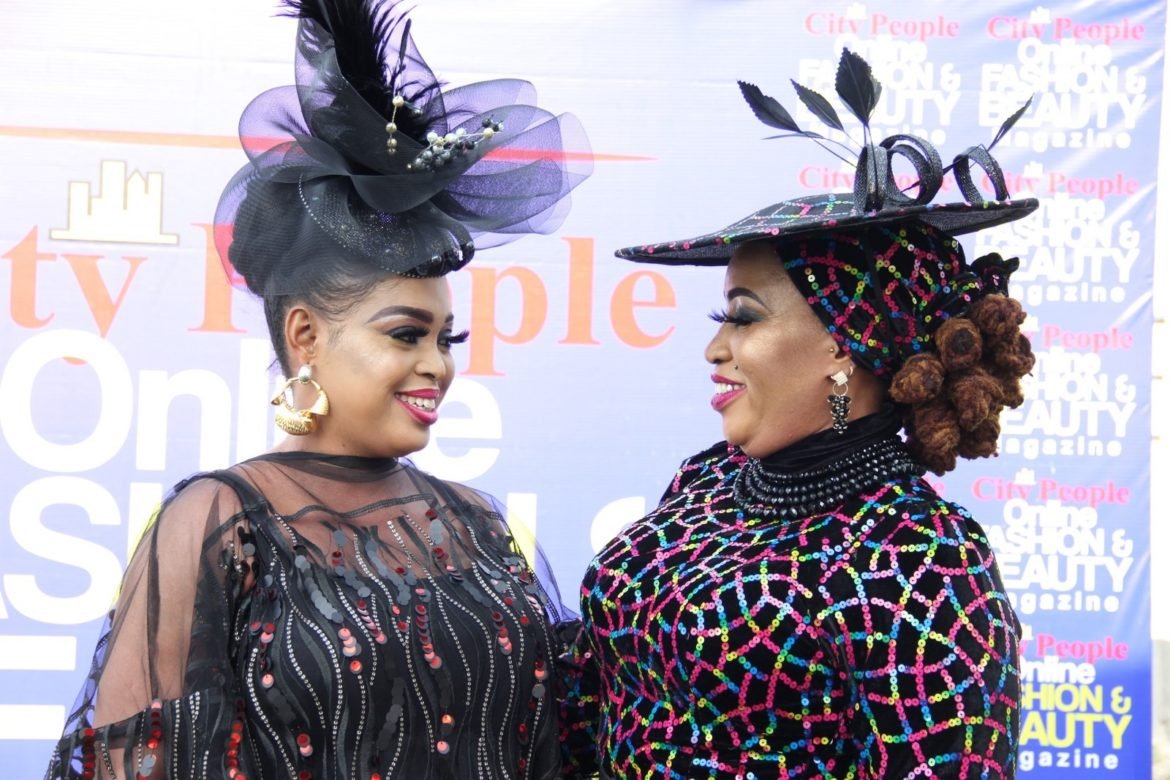 Online Fashion & Beauty Awards