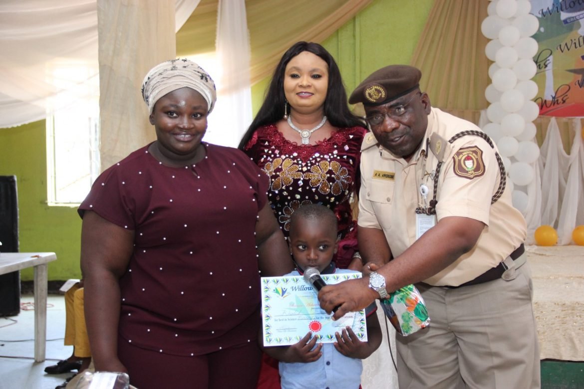 Willow Hall School, Erelu Susan Alabi Gbemisola,