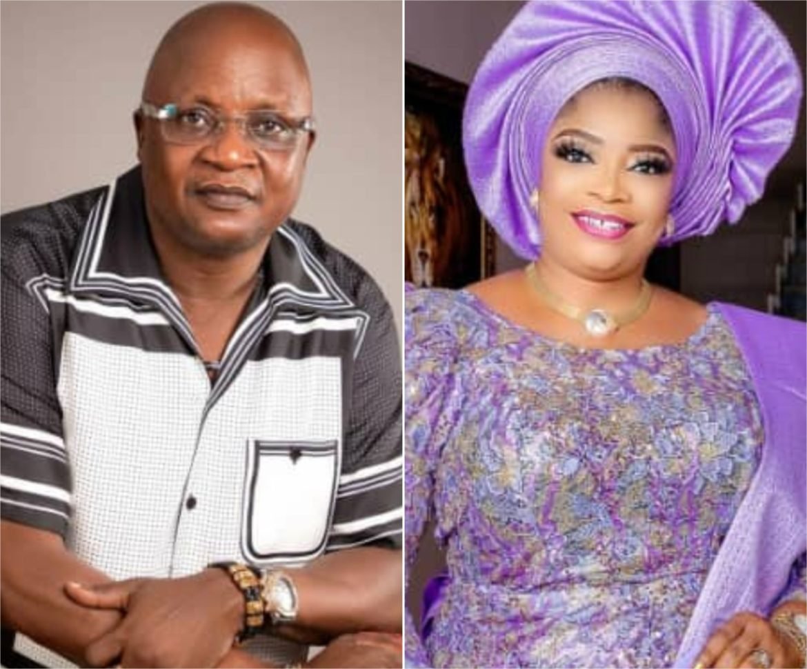 WALE SARANDA & Wife Honoured By AGURA Of GBAGURA 1